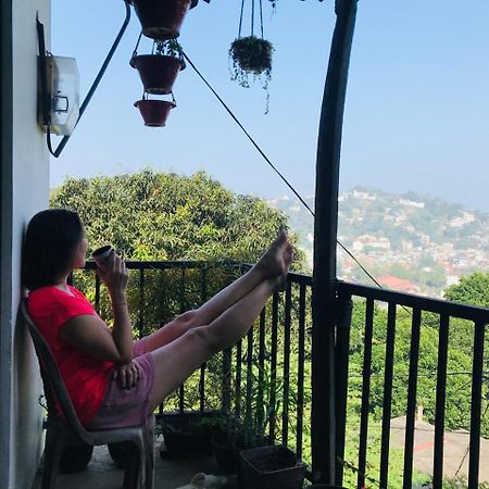 S V Homestay Kandy Buitenkant foto